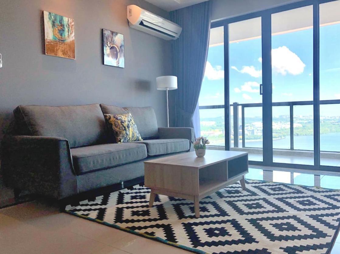 ג'והור בהרו R&F Princess Cove Ciq Premium Sea & City View Suites By Neo מראה חיצוני תמונה