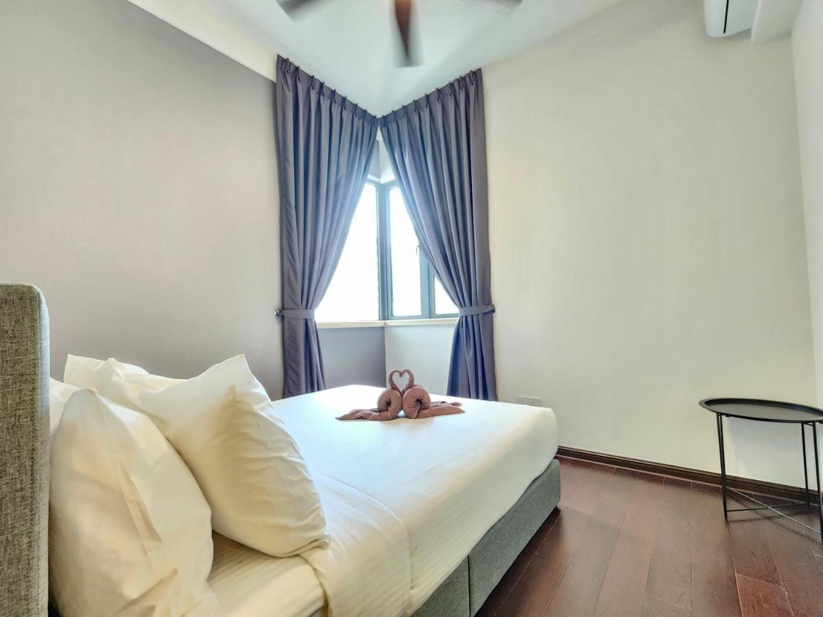 ג'והור בהרו R&F Princess Cove Ciq Premium Sea & City View Suites By Neo מראה חיצוני תמונה