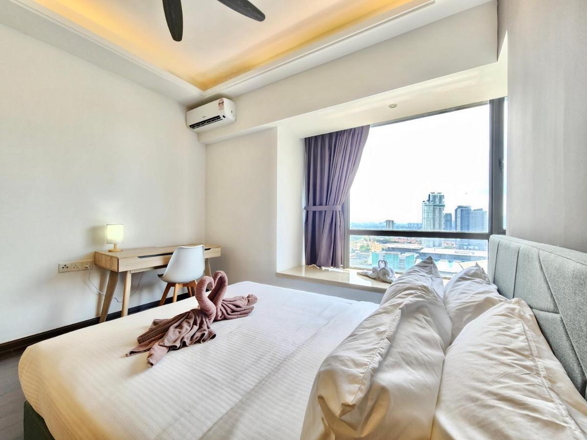 ג'והור בהרו R&F Princess Cove Ciq Premium Sea & City View Suites By Neo מראה חיצוני תמונה