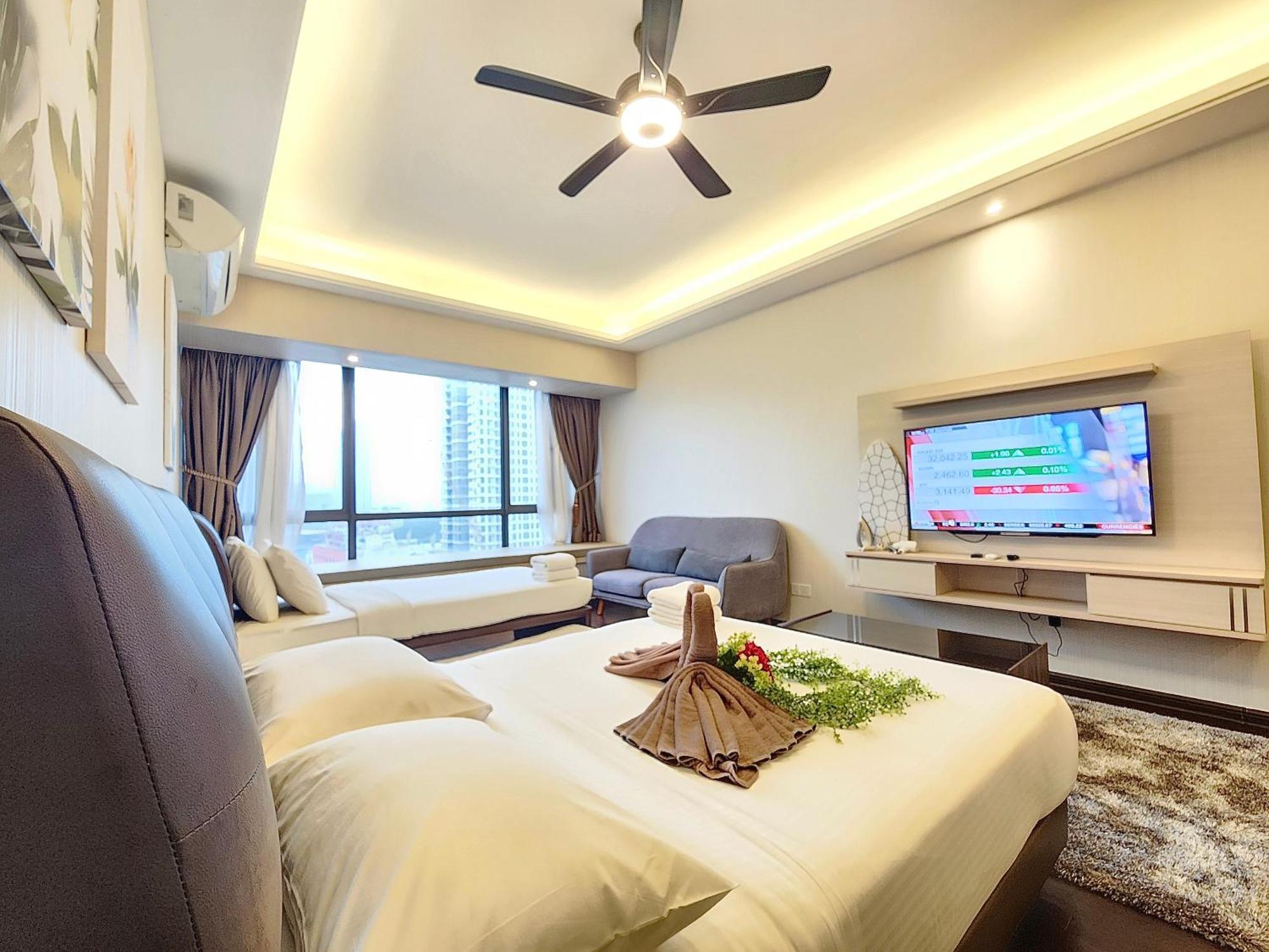 ג'והור בהרו R&F Princess Cove Ciq Premium Sea & City View Suites By Neo מראה חיצוני תמונה